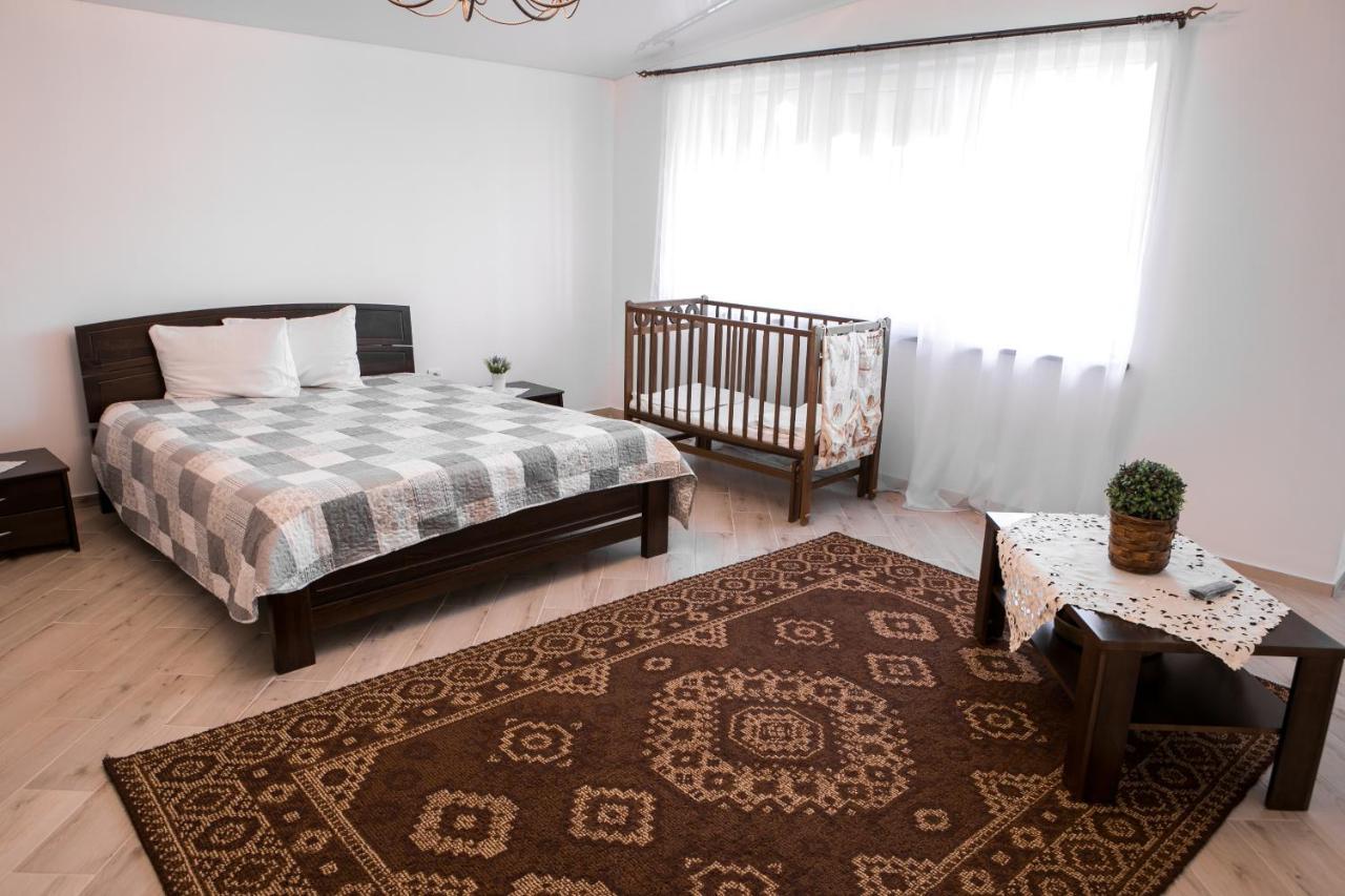 Illara Spa Hotel Irshava Ngoại thất bức ảnh