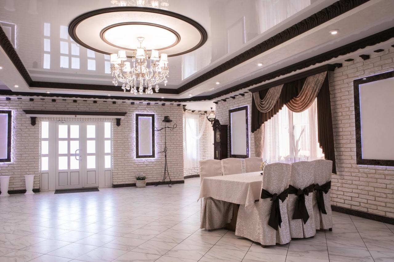 Illara Spa Hotel Irshava Ngoại thất bức ảnh
